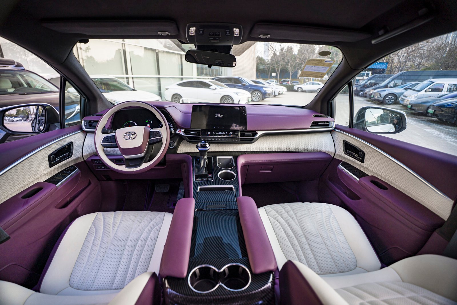 2026 Gemstar brand high-roof five-door Toyota (customized version) - Image 3