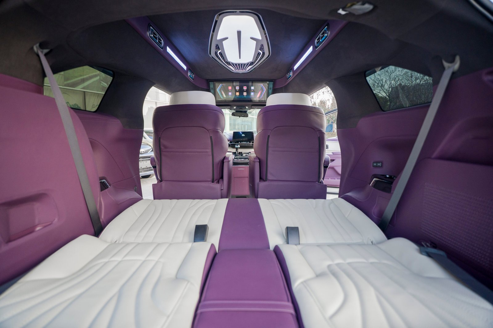 2026 Gemstar brand high-roof five-door Toyota (customized version) - Image 5