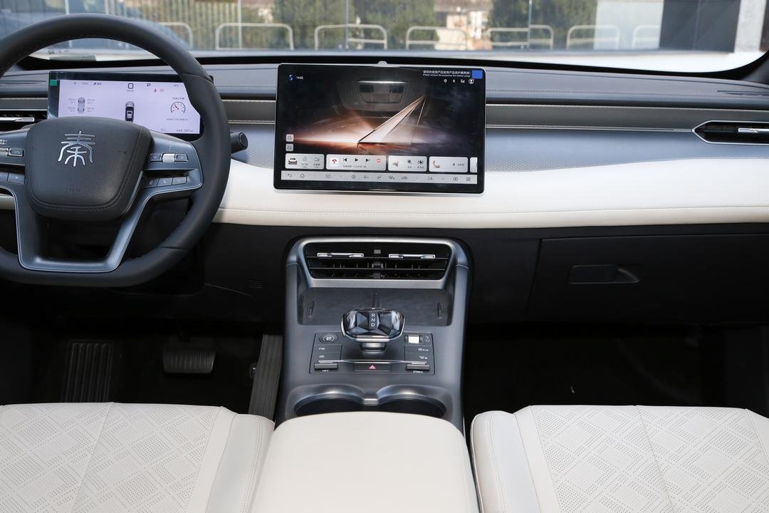 2025 BYD Qin PLUS DM-i - Image 5