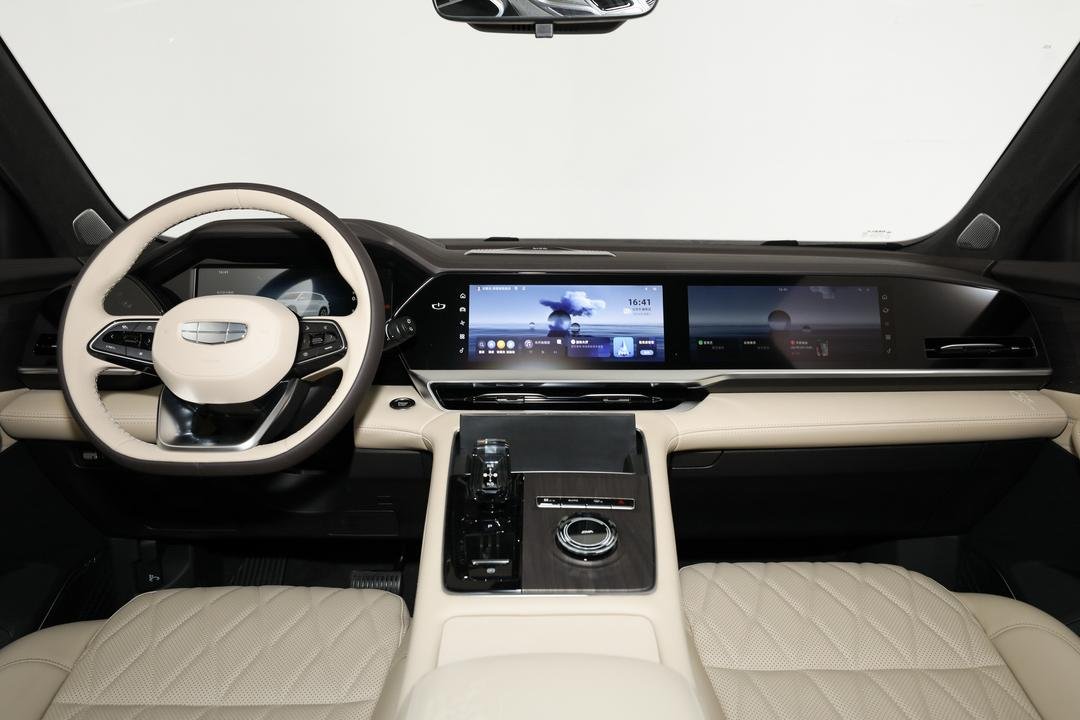 2025 Geely Monjaro 2.0TD - Image 5