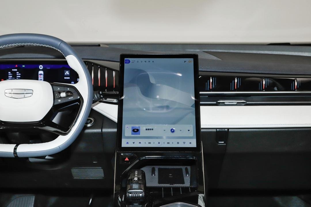 2025 Geely Starray 1.5TD - Image 5