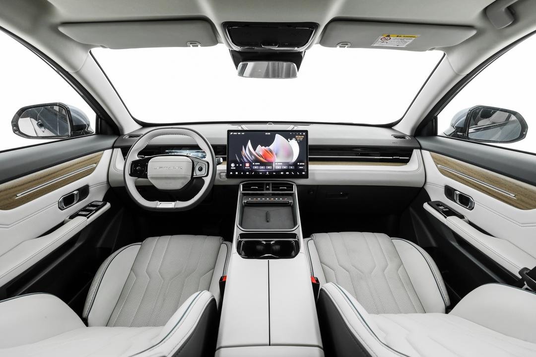 2025 Jetour Dashing 1.5T - Image 4