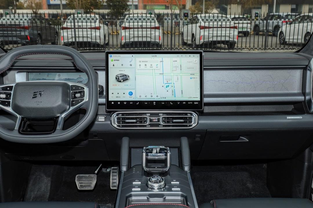 2025 Jetour Traveler 1.5TD - Image 5