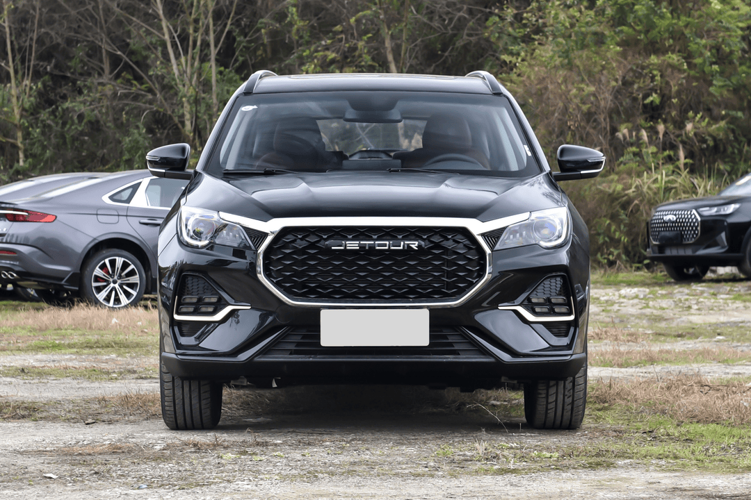 2025 Jetour X70L 1.5T - Image 2