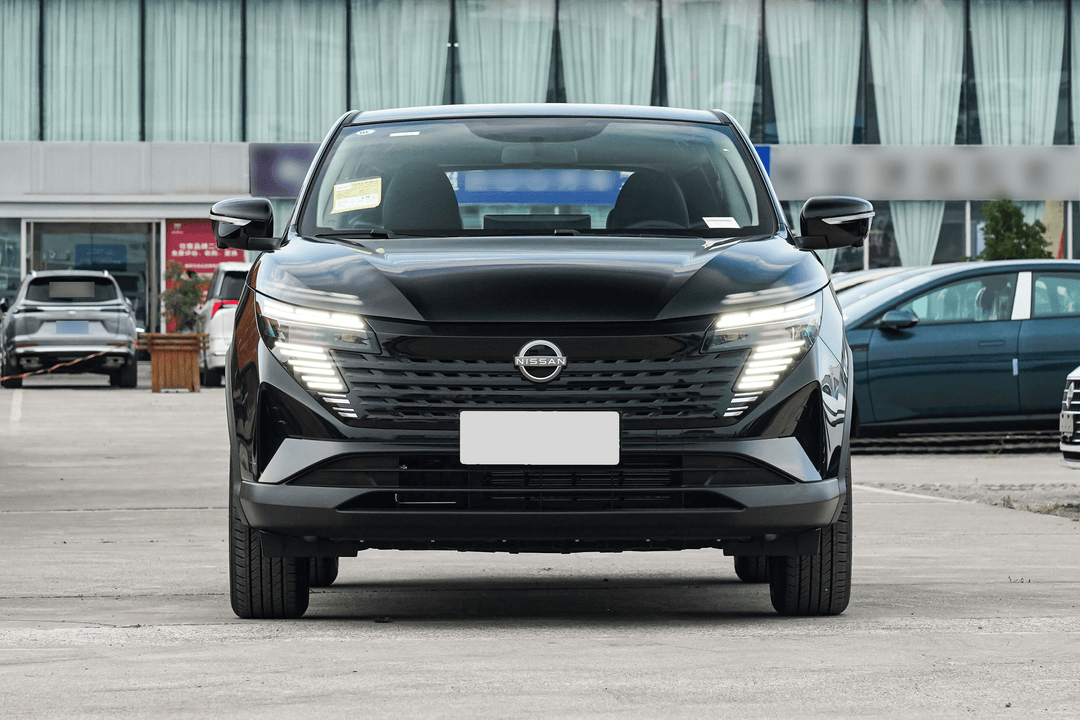 2026 Nissan Qashqai 2.0L - Image 2