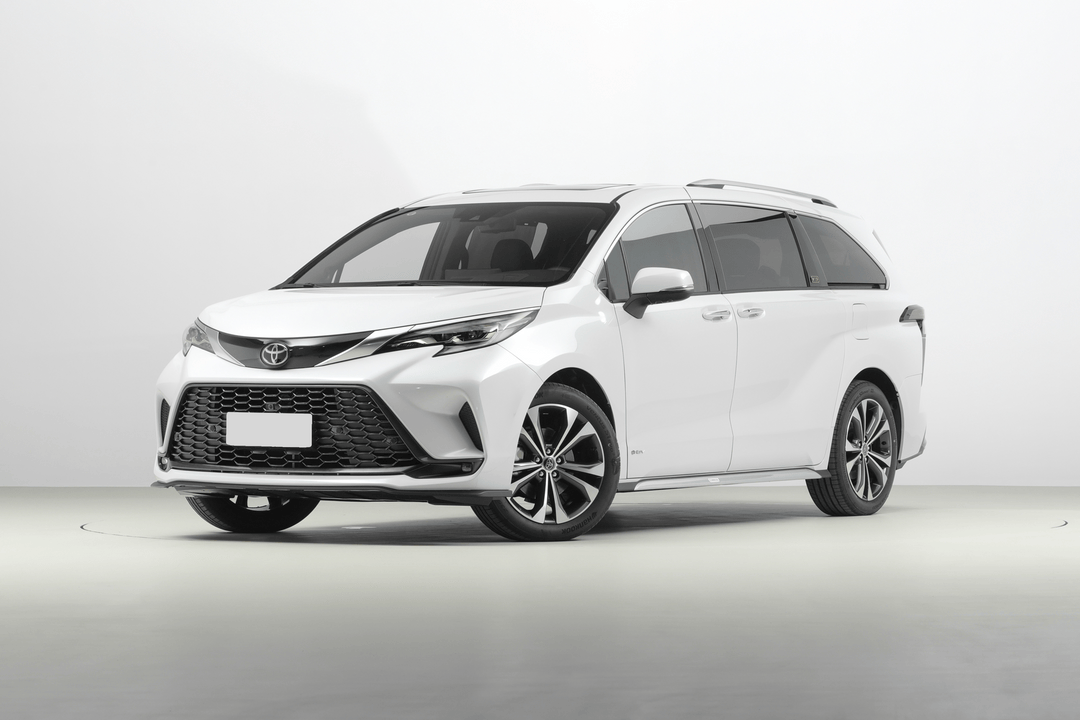 2026 Toyota Granvia 2.5L HEV - Image 3